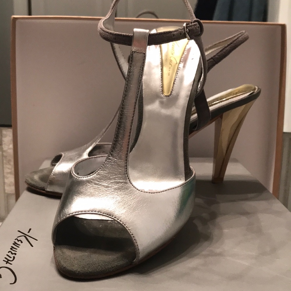 Kenneth Cole Silver t-strap high heels